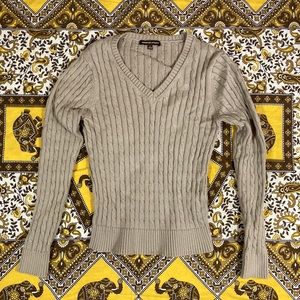 Adrienne Vittadini Beige Pull-Over Sweater